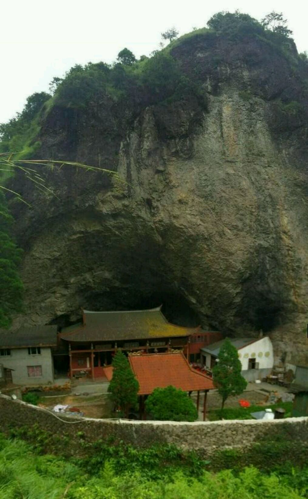 一方净土,那罗寺