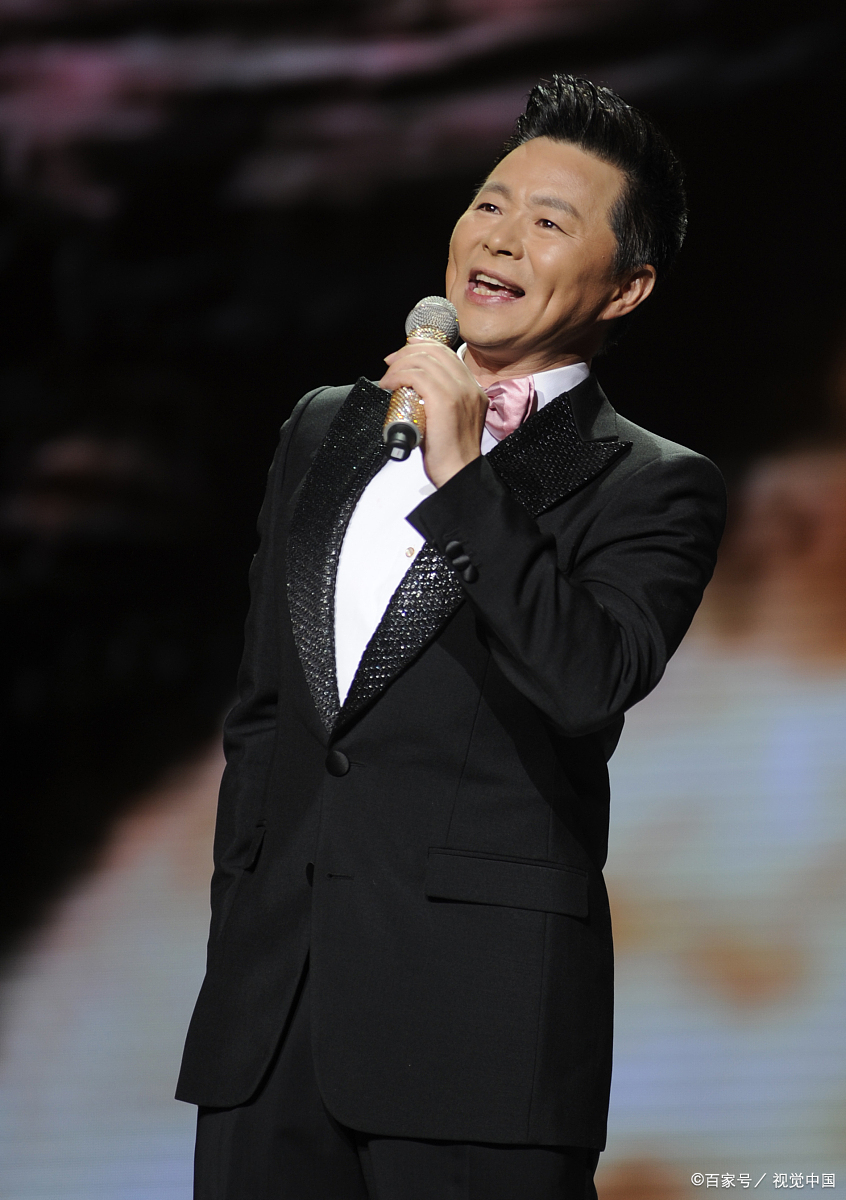 王宏伟的《西部放歌》背后的故事