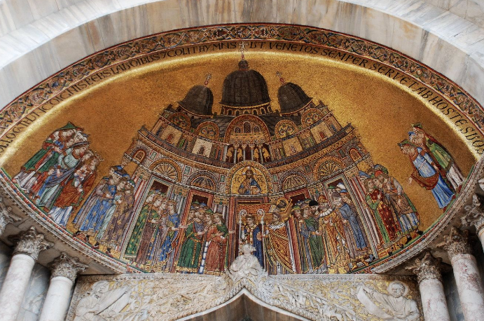 圣马可大教堂,看金箔的镶嵌画,感受教堂恢宏气势