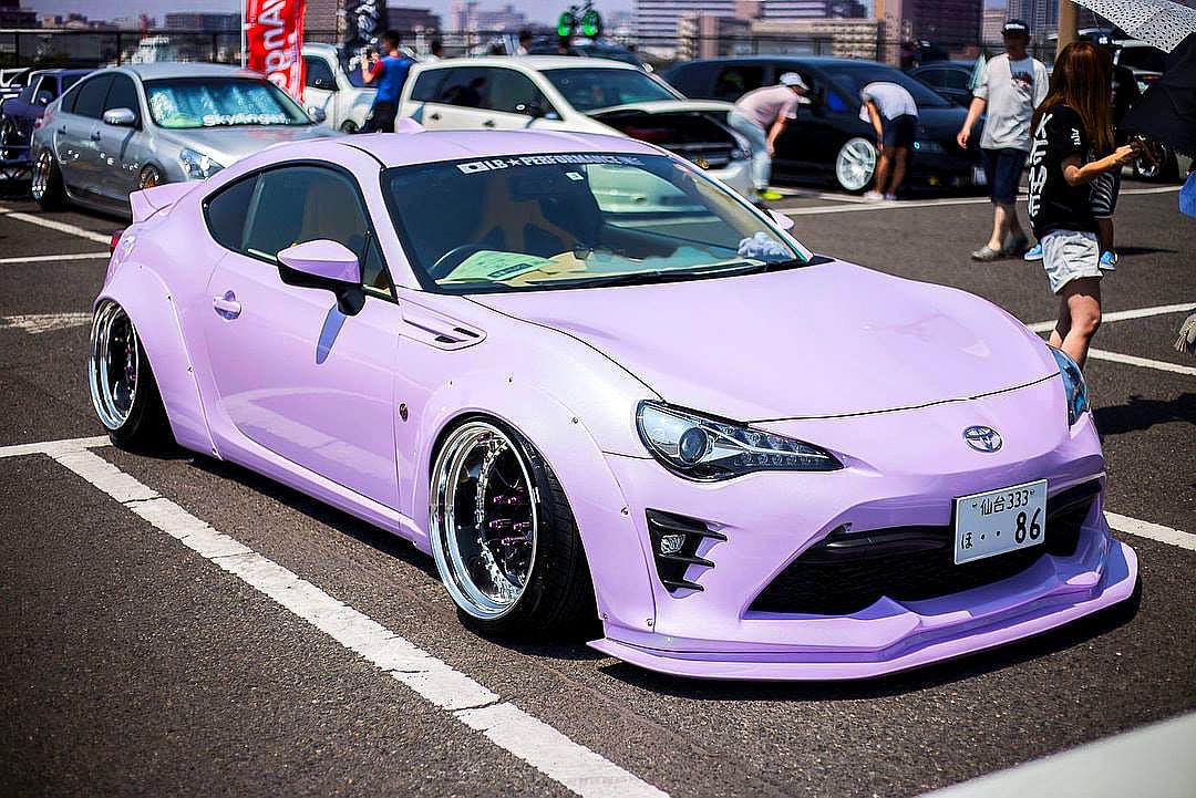 丰田86爆改低趴版,高颜值,高回头率