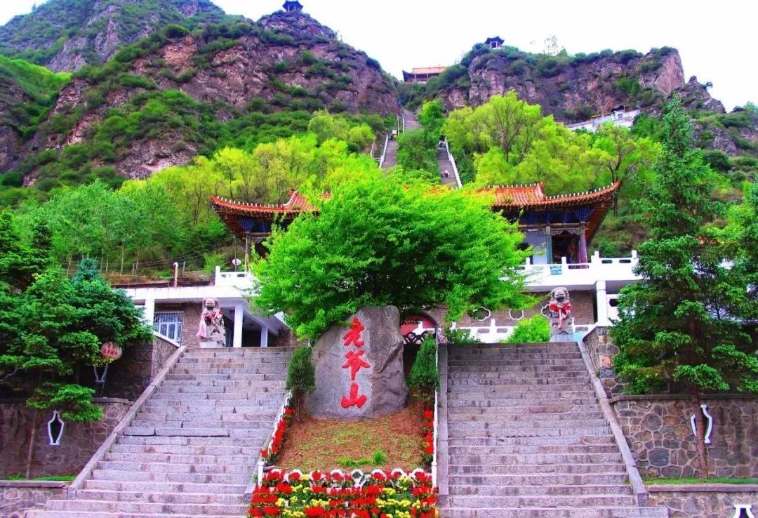 周末去哪里玩,青海西宁一日游,你们都喜欢哪些景点