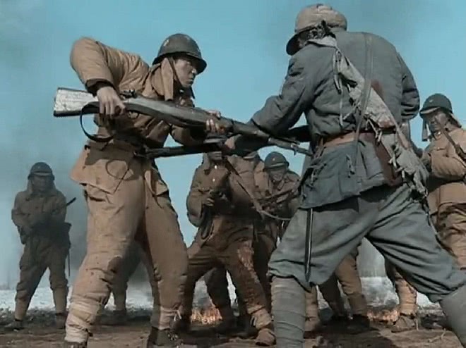 二战日军为什么不和美军拼刺刀?因为美军根本不给机会