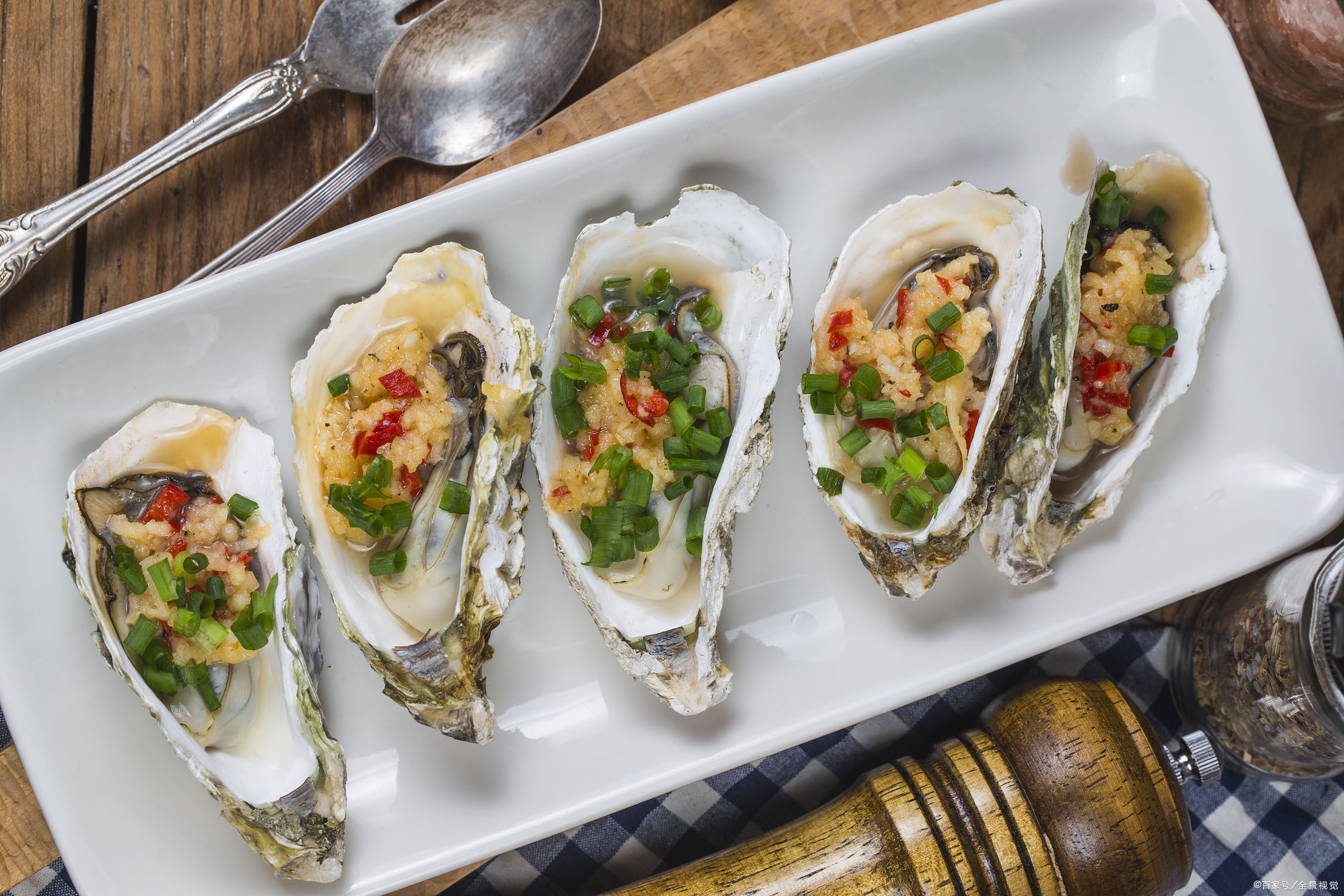 如果您来湛江,一定要试试湛江生蚝