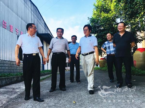 刘小刚向顶天调研湖南边城生物科技有限公司