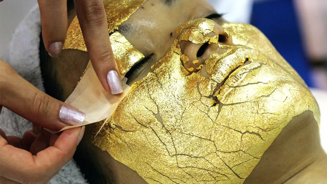 土豪最爱的24k黄金面膜,称能减缓皮肤衰老,敷一次要8000元!