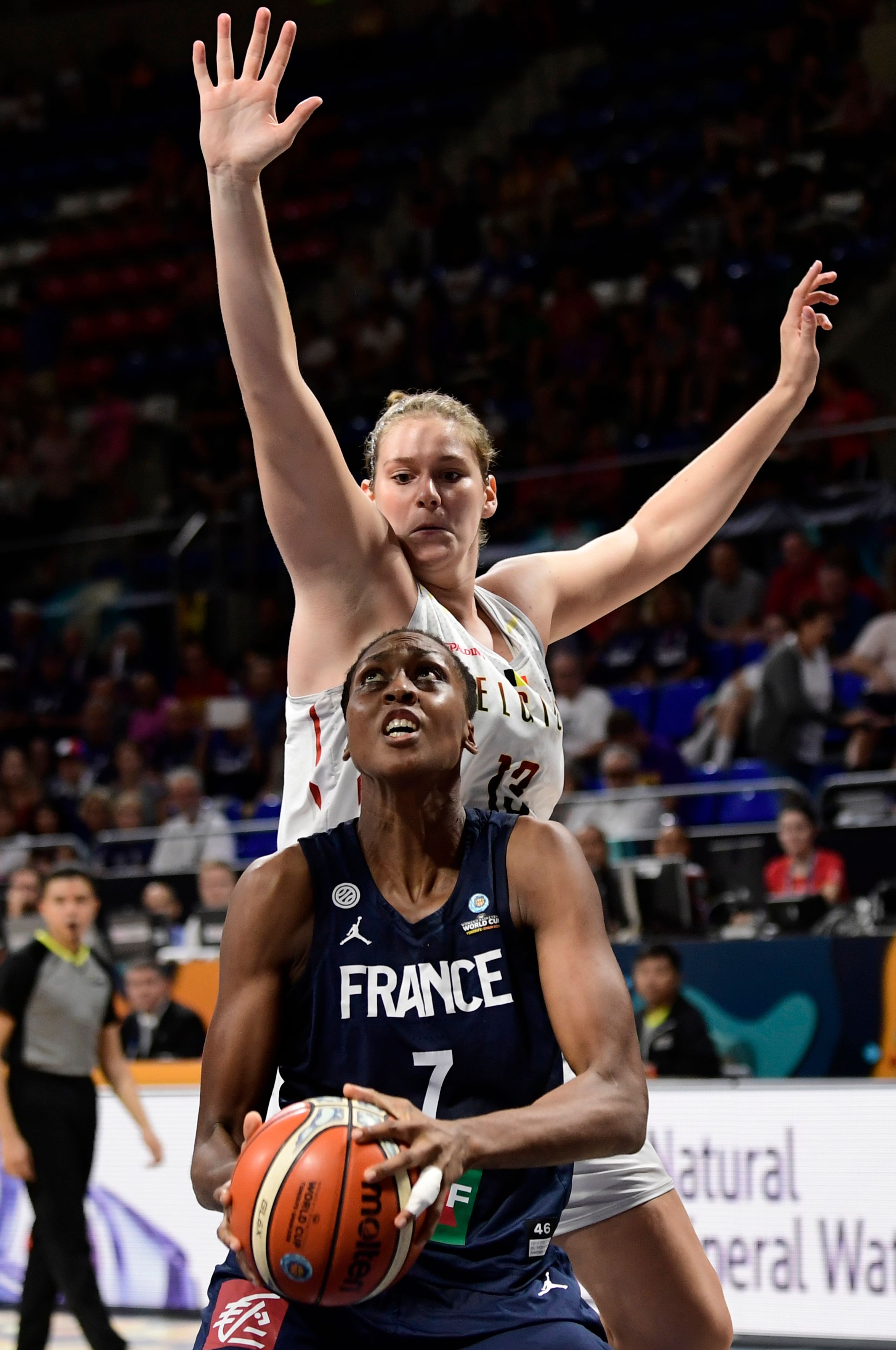 篮球——女篮世界杯:比利时晋级半决赛