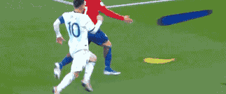 一场2-1踢出美洲杯犯规大战 梅西