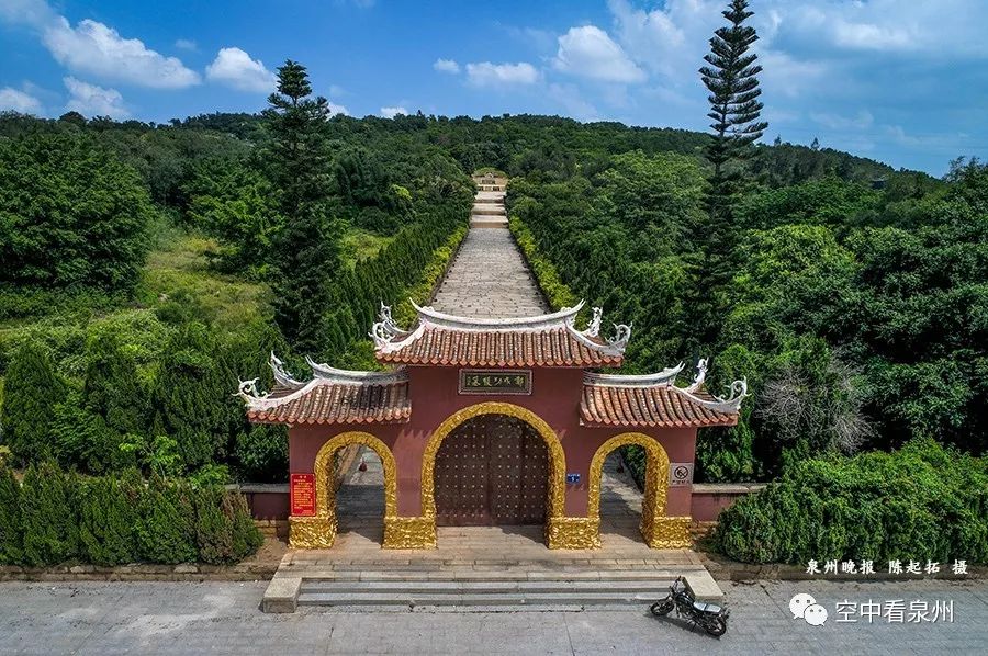 南安郑成功陵墓是船形的?真相是