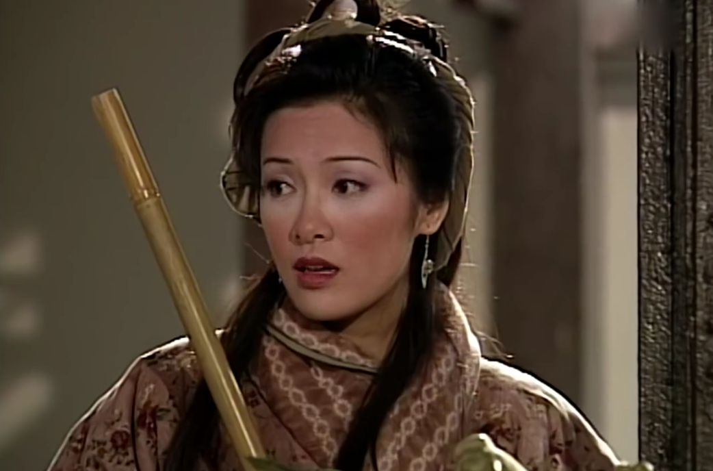 演反派"奸"出汁,演正派女主角却良善温和,论演技我只服向海岚