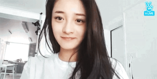 周洁琼疑与王思聪同游日本被嘲,她回国后风评咋这么差?