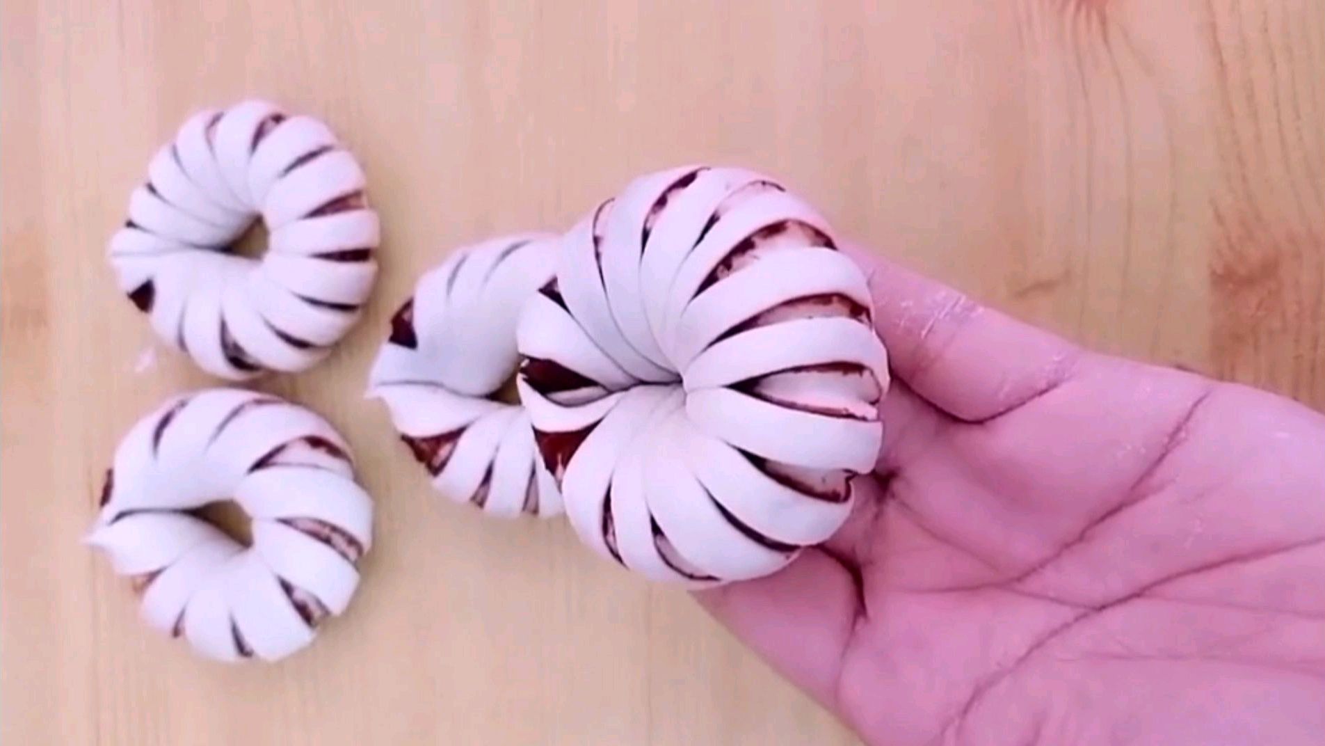 面点师独创的花样豆沙包,简单易学