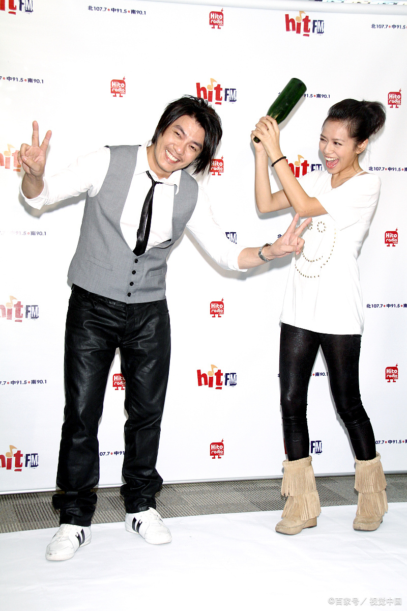 阿杜,一个在车底的歌手!