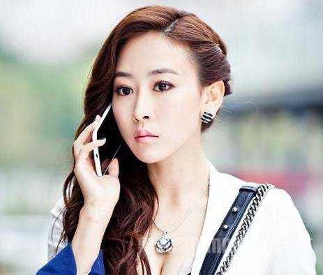 毛俊杰怒斥海关人员安检1小时,晒其"凶狠"照,查明原因被打脸