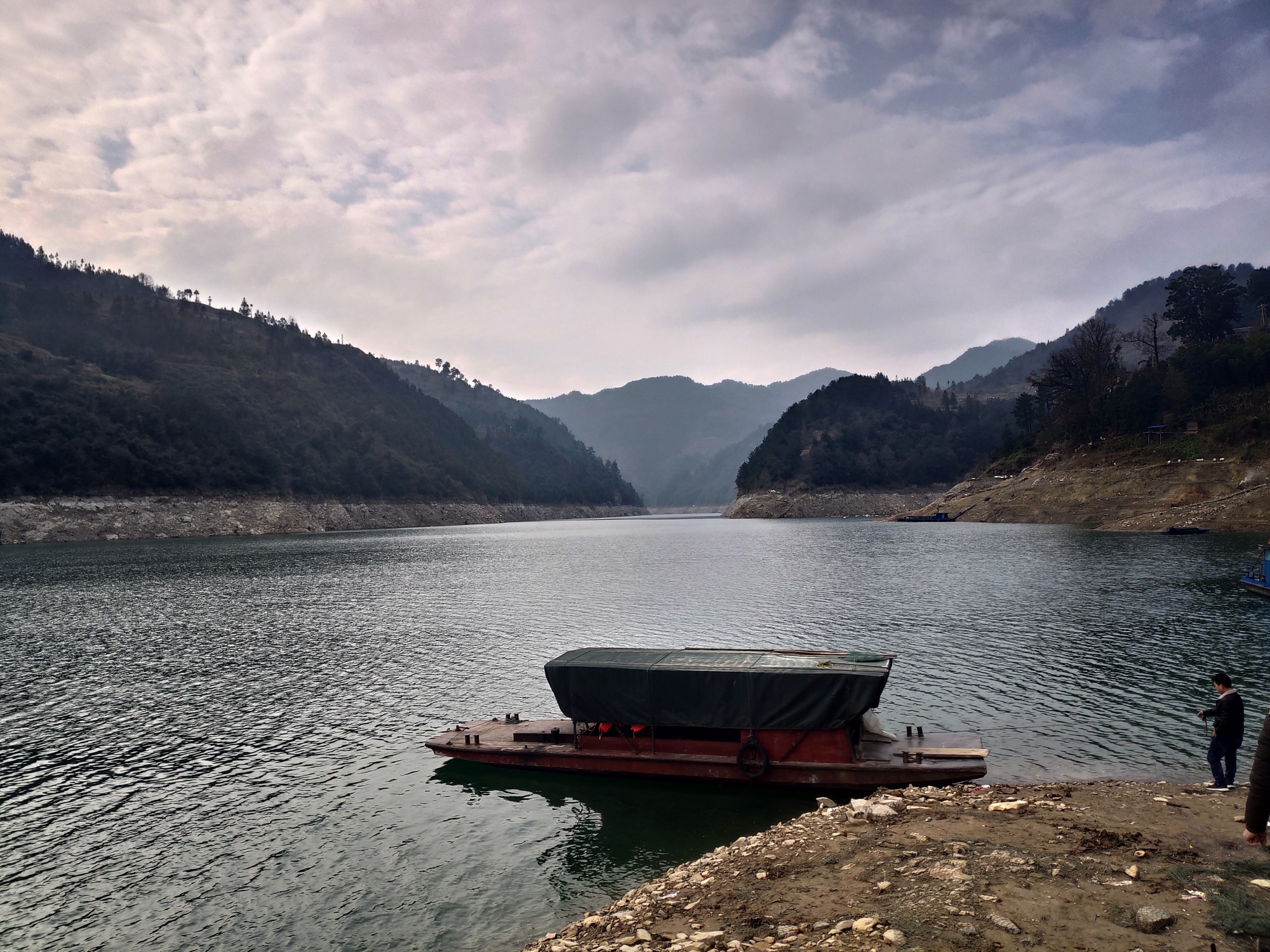 贵州省剑河县清水江两岸风光