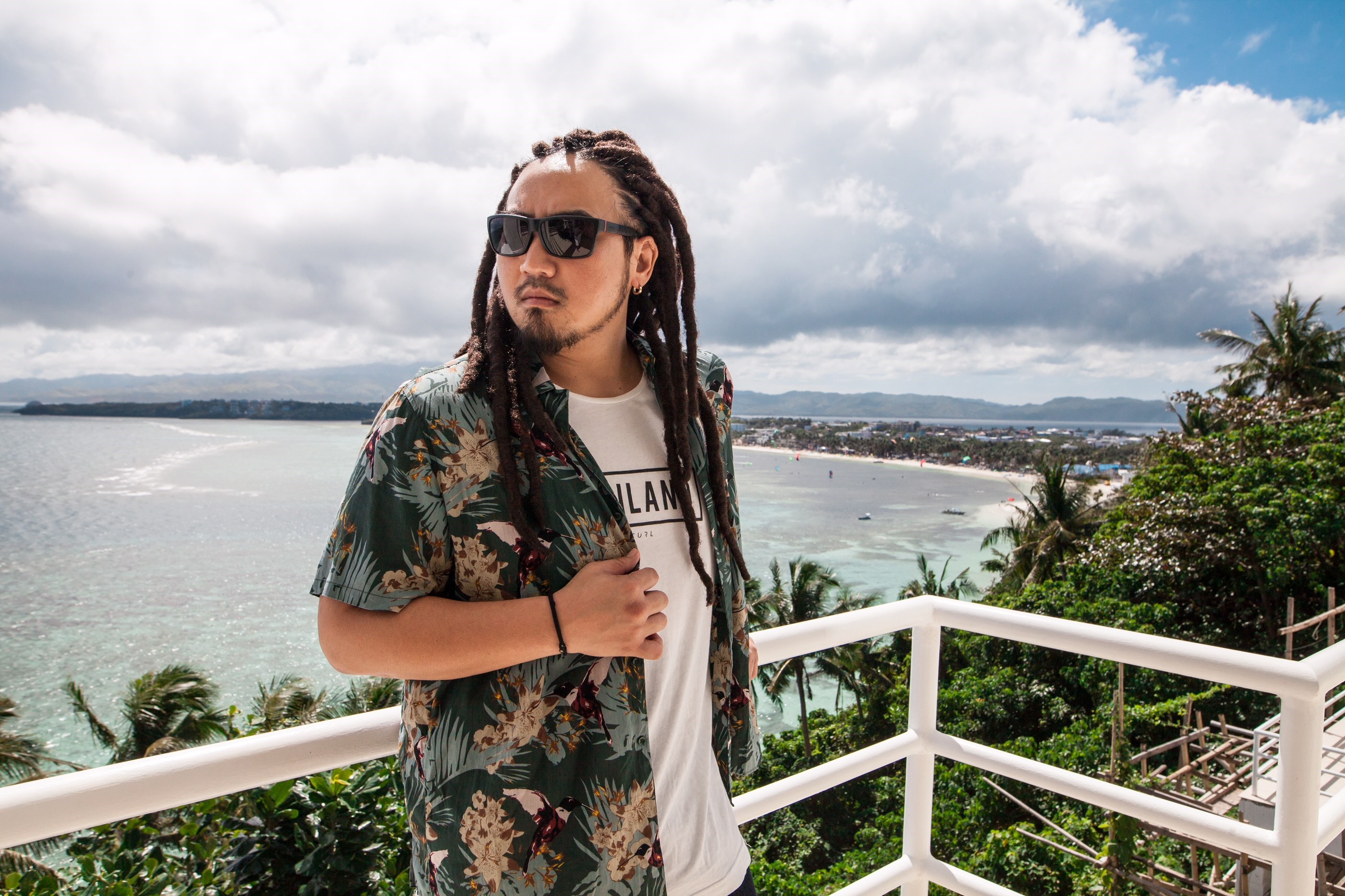 雷鬼唱作人matzka新歌《melevlev》mv上线 绝美秘境开雷鬼派对