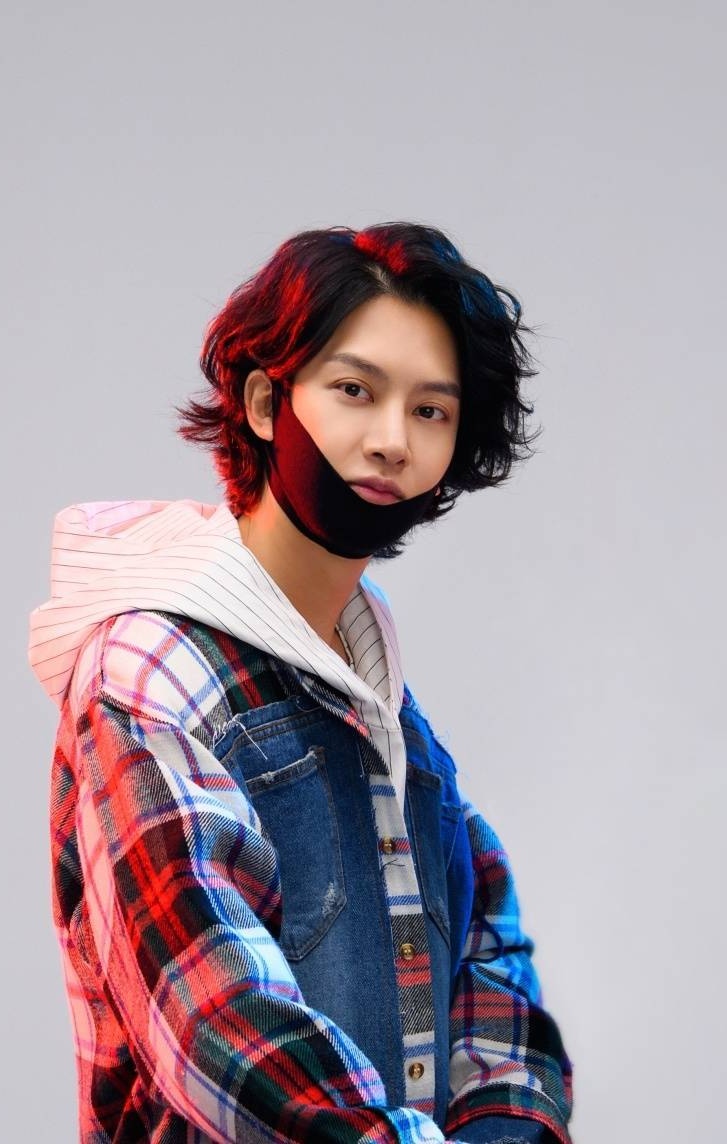 牛奶皮肤金希澈无忧皮卡金希澈!superjunior希大高清壁纸分享!