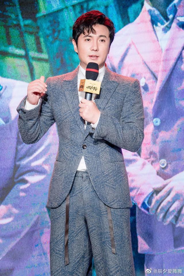 并且对这位东百朋友提出设问"你家是哪的呀别【四