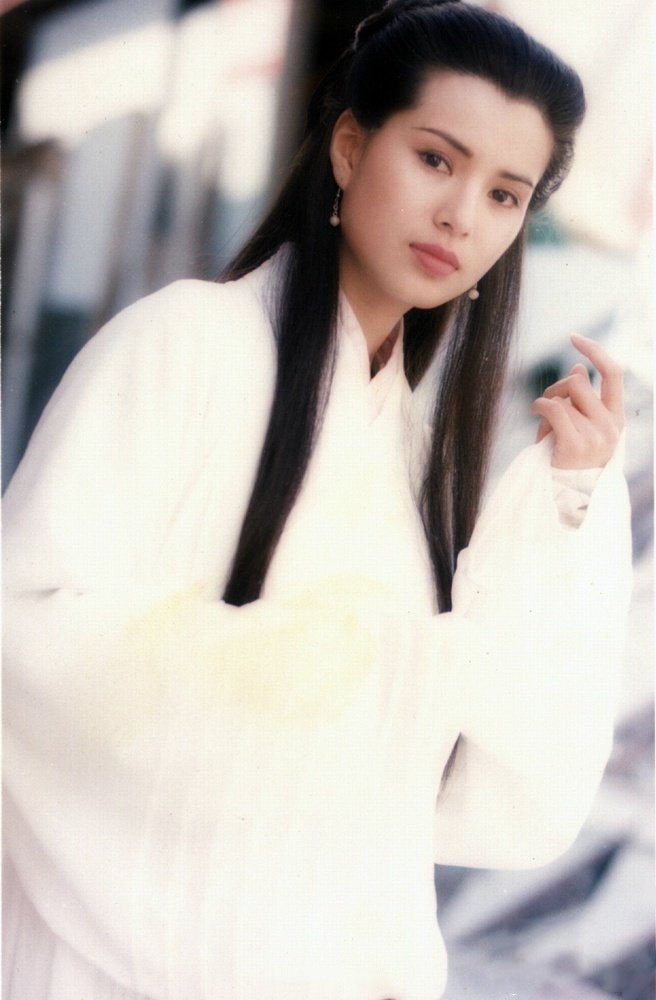 " #花式表白天使##武汉加油# >>关注#李若彤