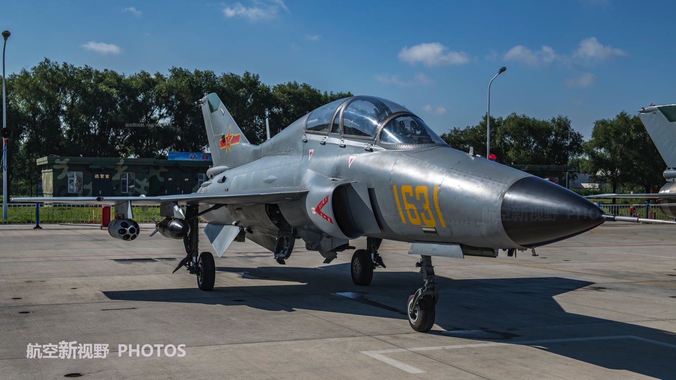 教练-9山鹰战机高清组图,歼-7超级改进型战机,二代机的传奇
