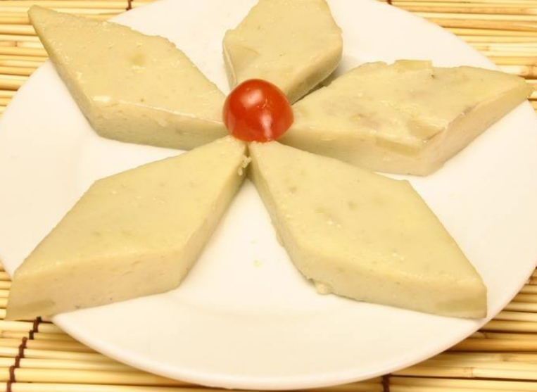 80岁外婆自制的土豆糕,多加这一步,比买的还好吃,没吃过很遗憾