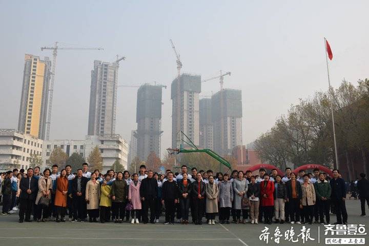 为成人礼点赞,为高考加油!淄川中学千余名学子这样为青春喝彩!