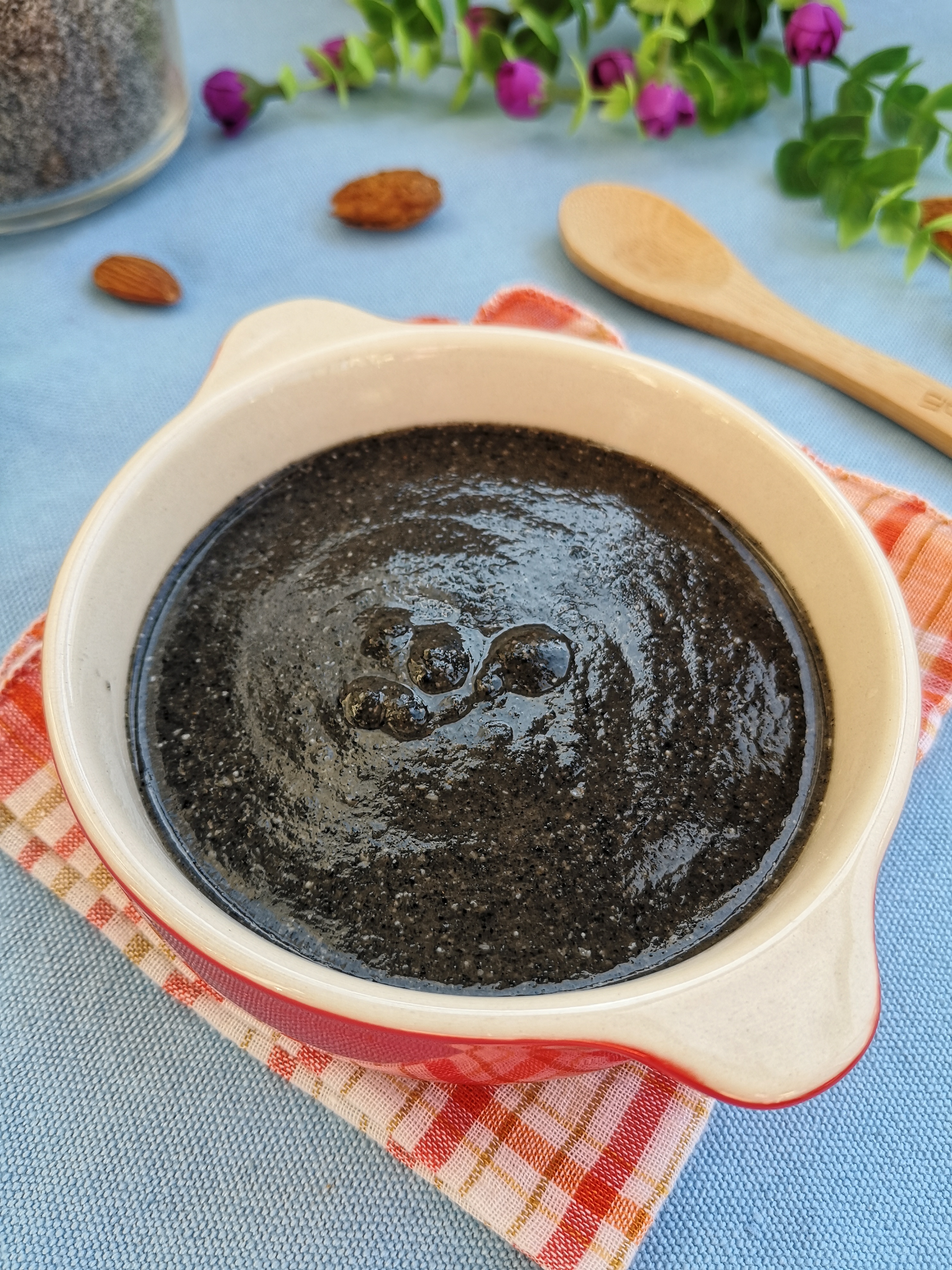 你还在买黑芝麻糊吗,跟我一起自制黑芝麻糊,更健康更美味!