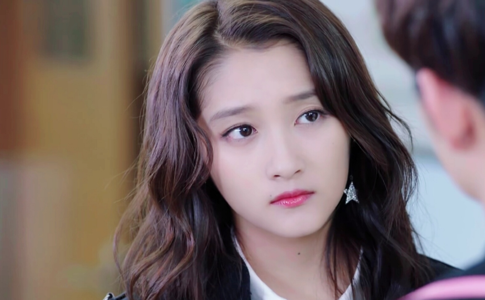 关晓彤韩星子美图截修,国民女儿颜值还是不错的