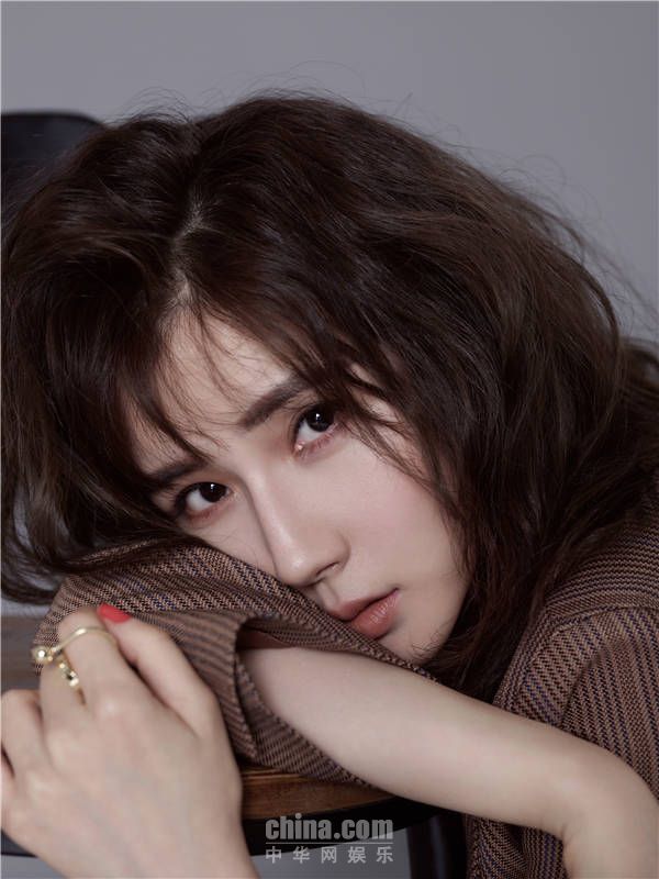 《吉他兄弟》热拍 方安娜变身"新锐"制片人