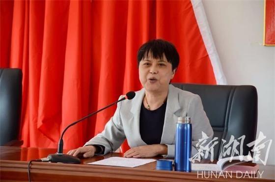 慈利县委宣传部开展机关支部"向党汇报"主题党日活动
