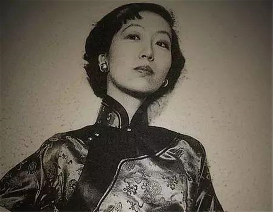张爱玲的《色戒》为何要等三十年后才发表呢?原来是