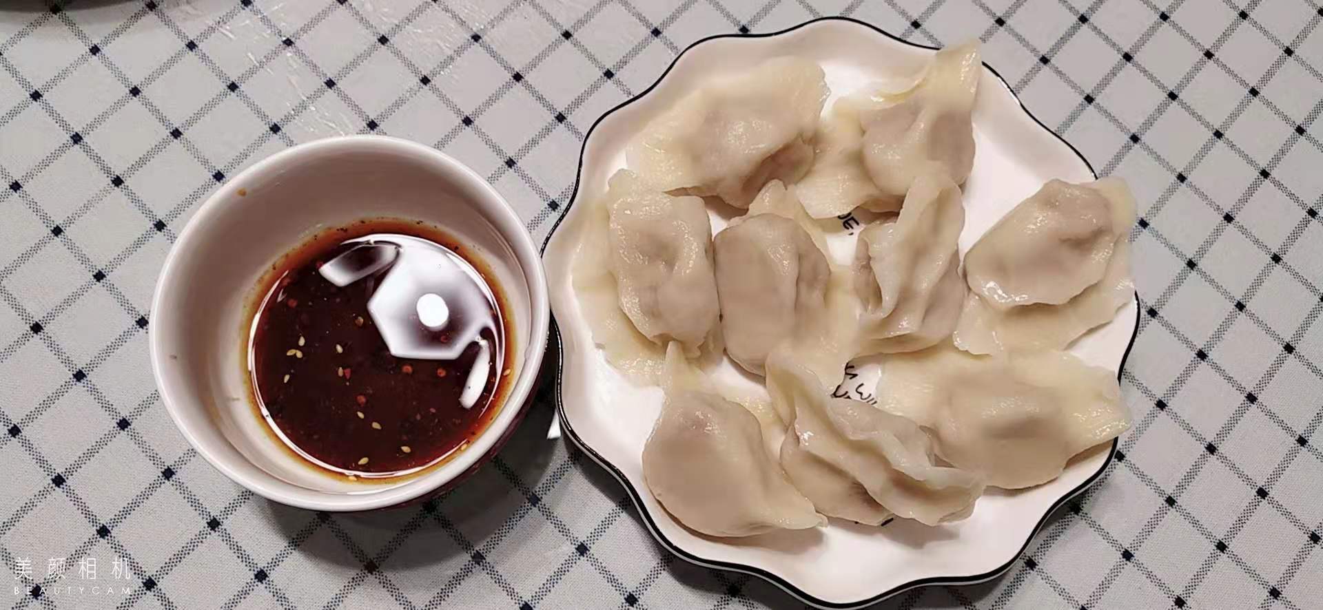 花样繁多的饺子——蒜黄馅饺子!