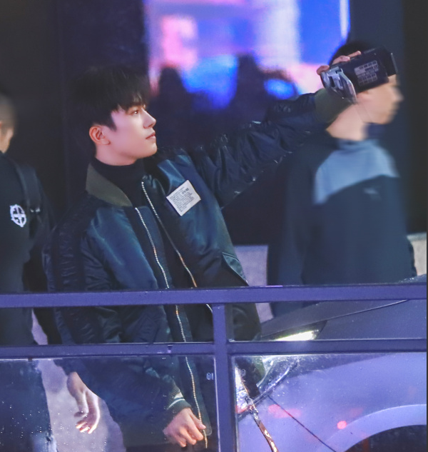 千玺,雷佳音和周一围组成"长安最酷男团",还有杰曼·翰苏!