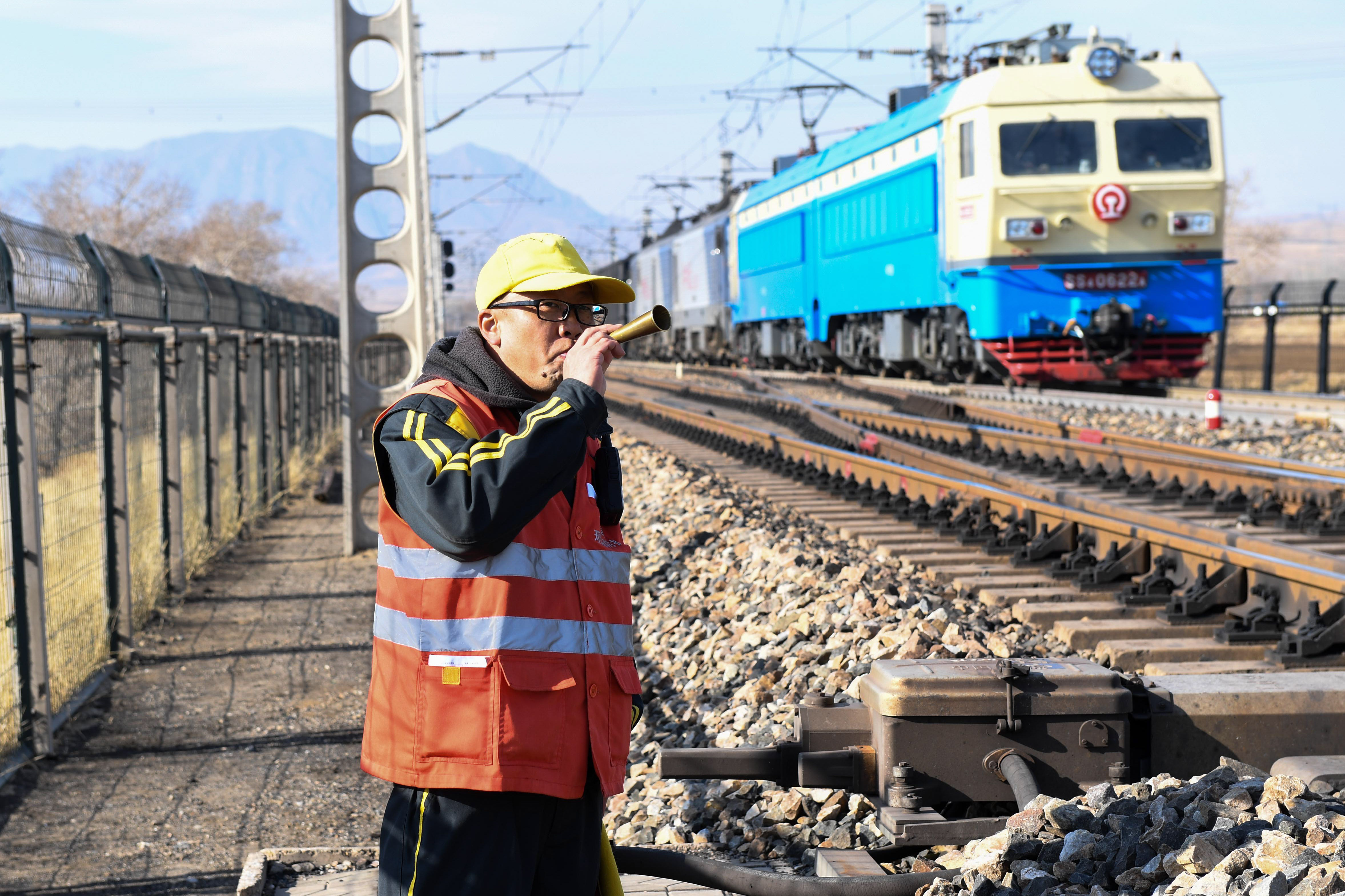 福生庄工区:70年安全坚守 保障京包线平稳运行(3)