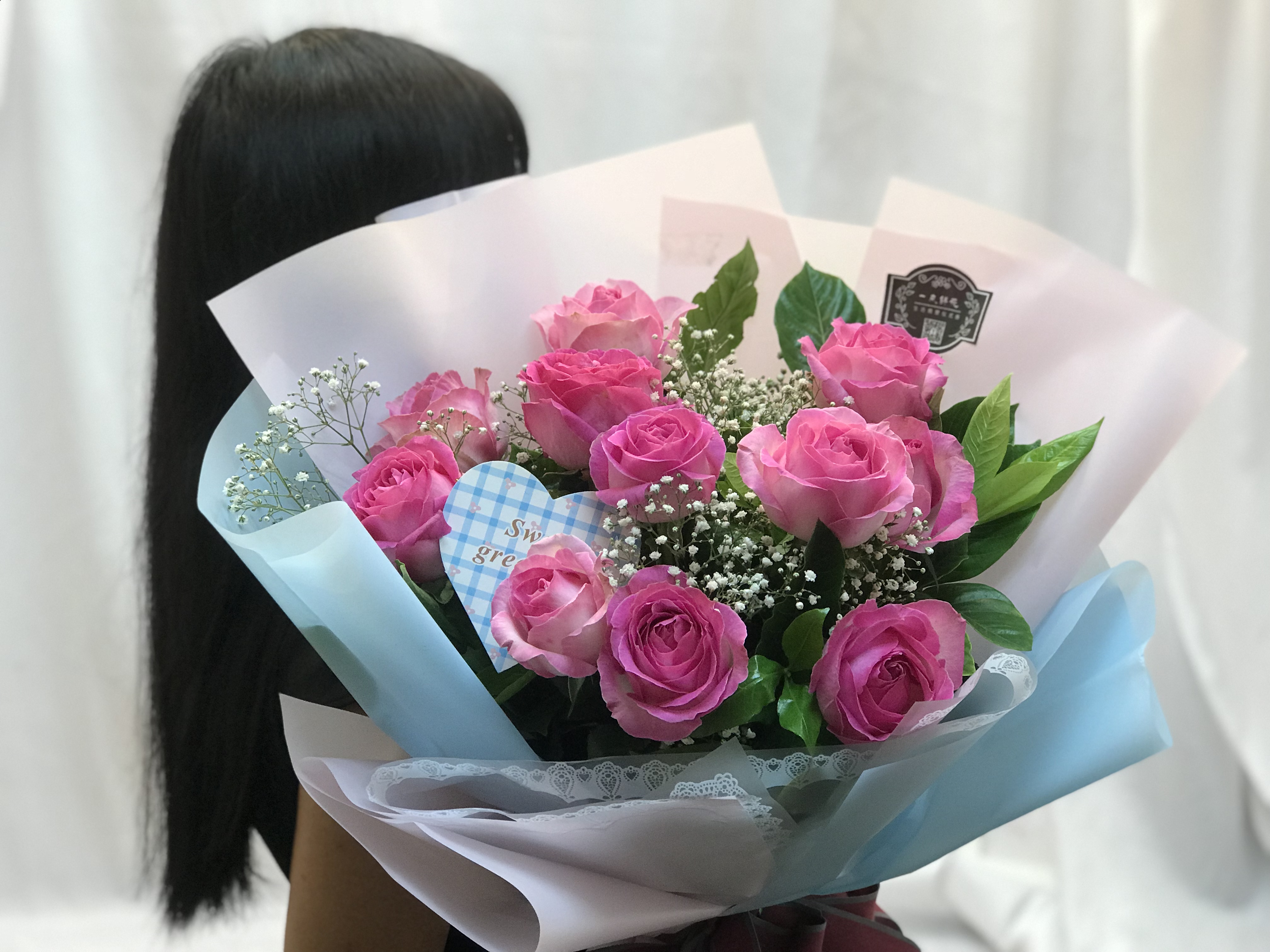 生活需要仪式感,红袖玫瑰送给最爱的ta