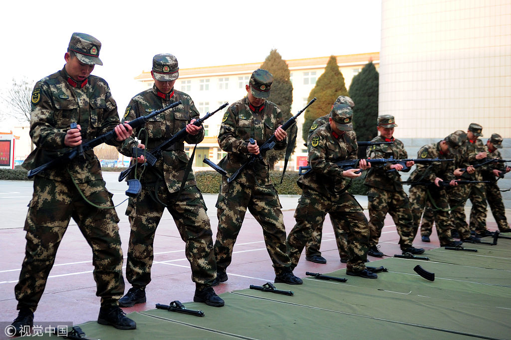 山西忻州武警官兵加强专项训练 提高新兵战斗力