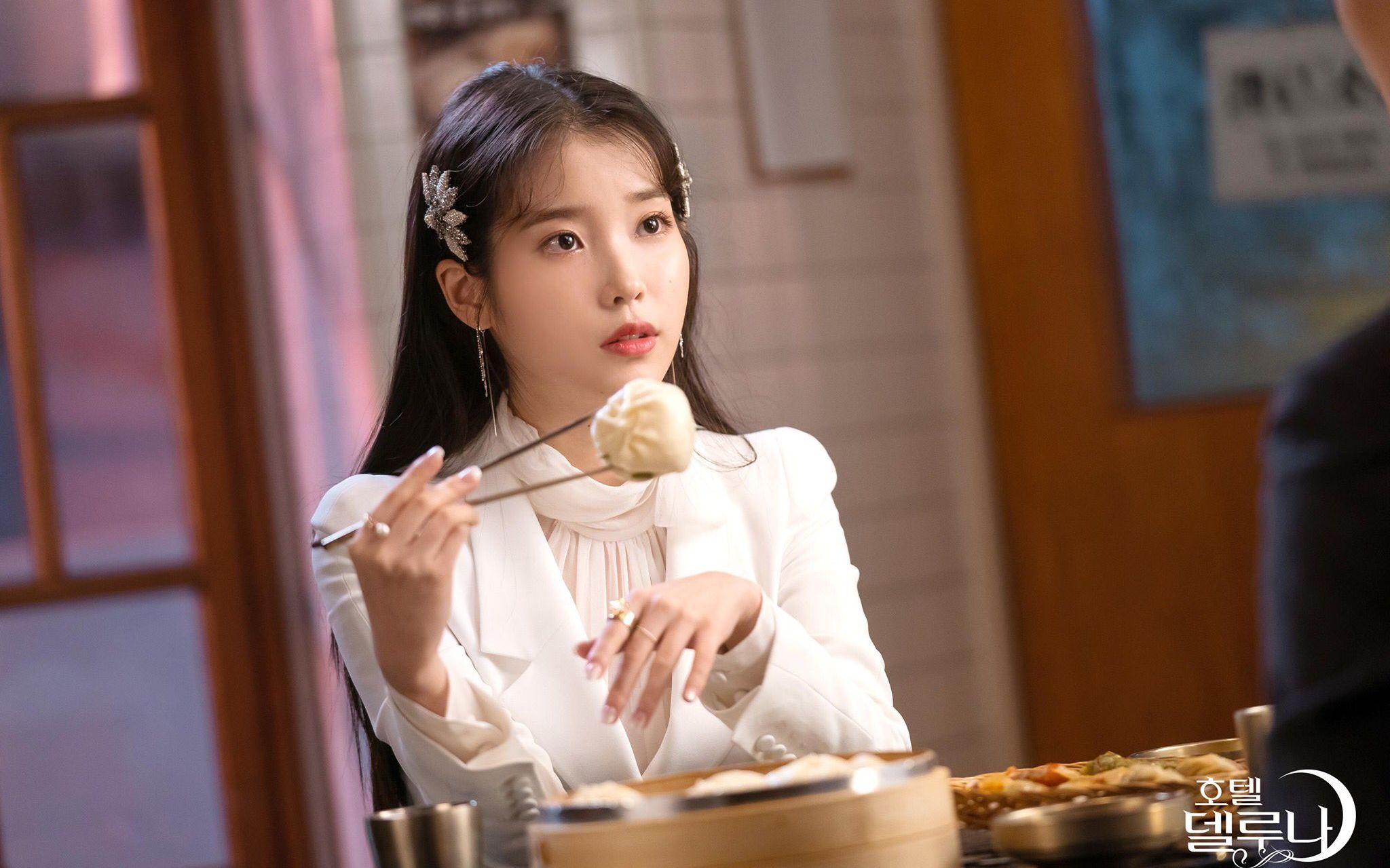 《月之酒店》评分9.1,讲好鬼怪故事韩剧有一套