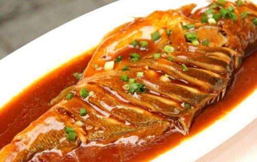 吃鱼时,从第一筷子夹哪看出"性格",听说精明人都先夹"这里"