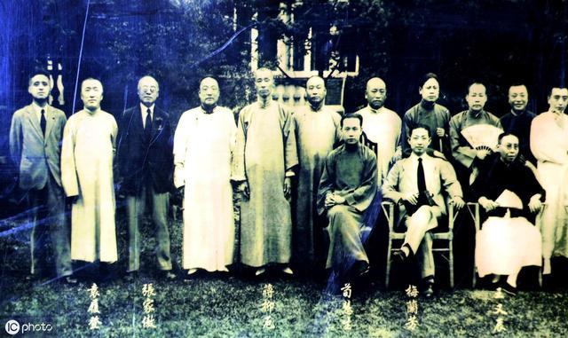 杜月笙差点被沈杏山的人砍死,是他冒死拼杀,救下了杜月笙一命