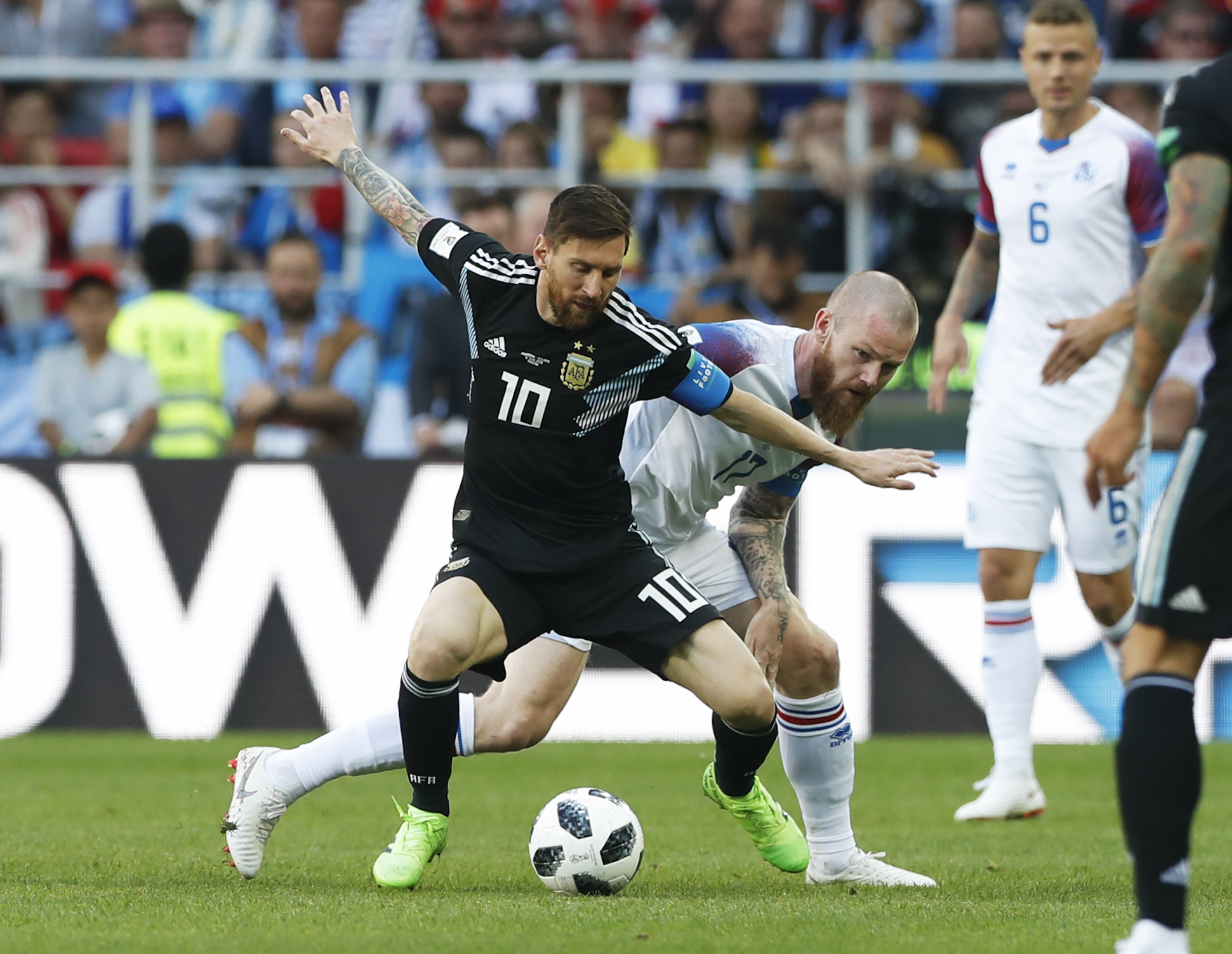 阿根廷vs冰岛赢了吗(阿根廷vs冰岛赢了吗最新消息)