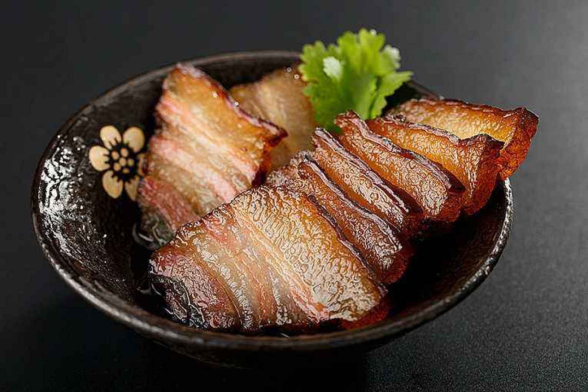 百城百味##百城百味长沙#湖南腊肉:湖南的一道特色菜,以湖南安化腊肉