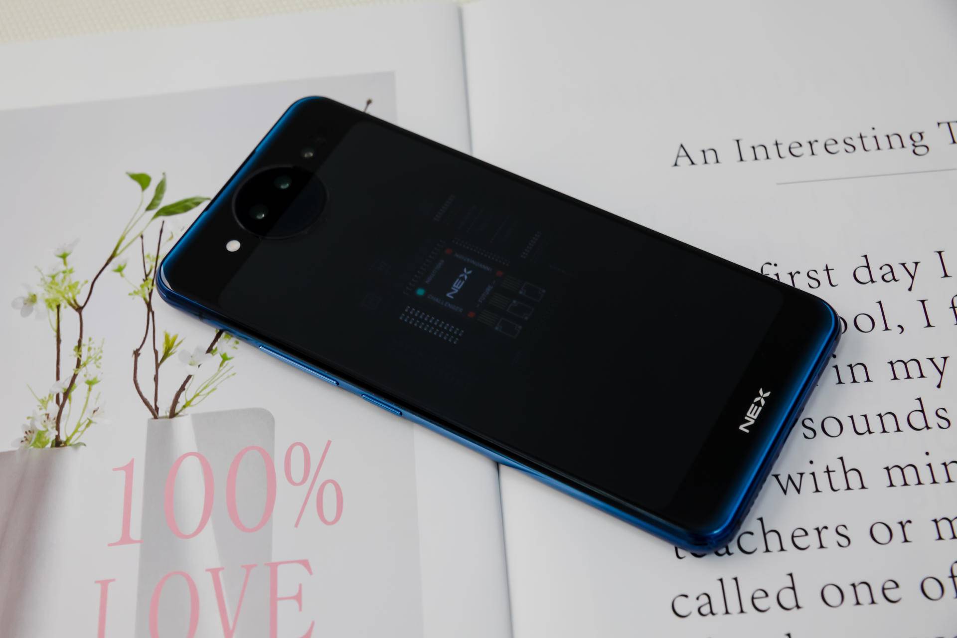 最美双面屏,领略vivo nex双屏版精彩两面