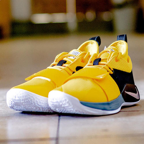 你还在为篮球鞋不贴合脚背烦恼吗?高包裹篮球鞋推荐,莫错过