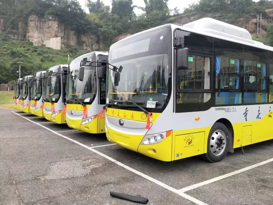 重庆万州5条公交线路换新车啦!有你常坐的那几路公交吗?