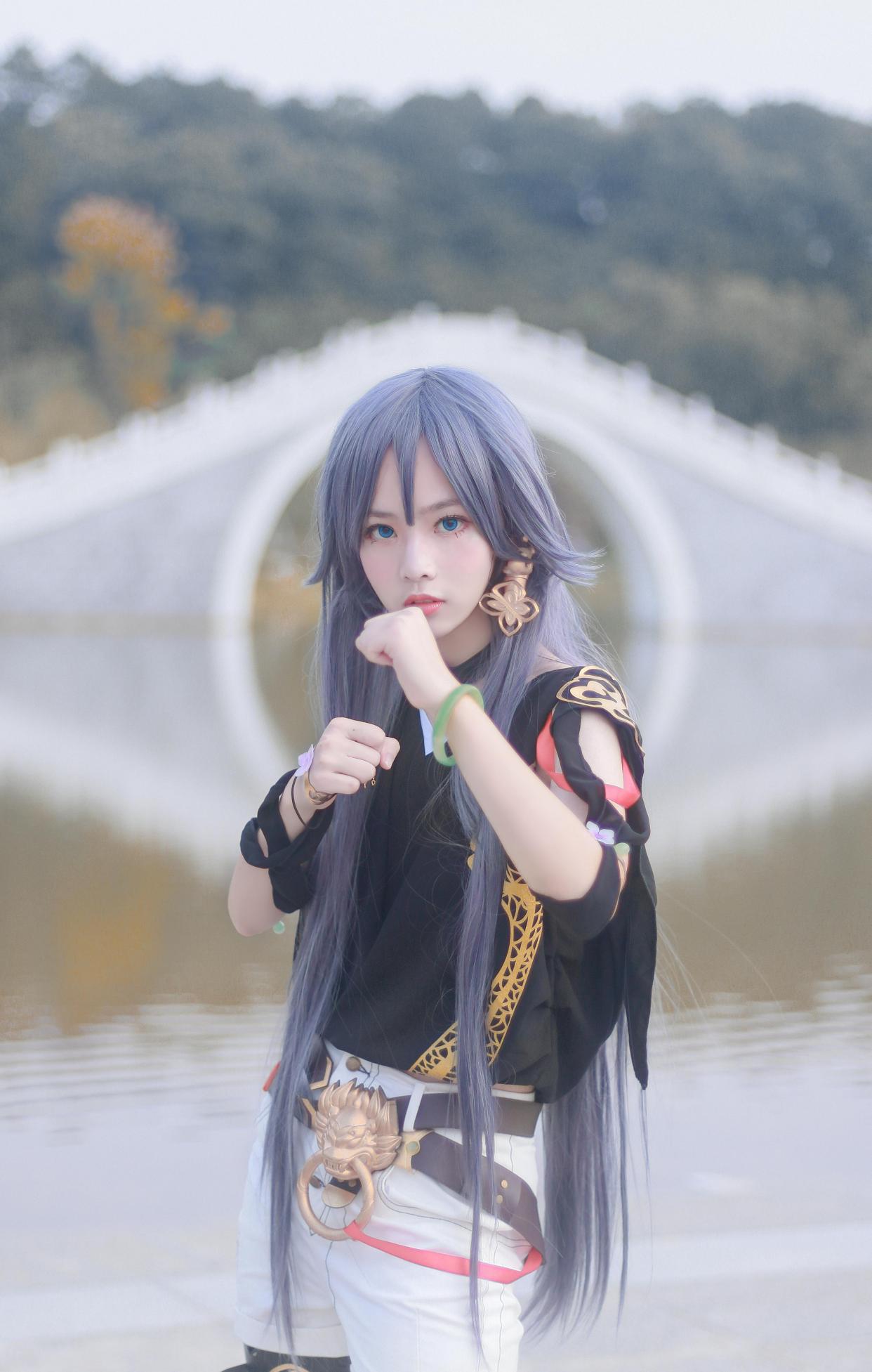 「崩坏3」符华cos,这个小姐姐太美了吧