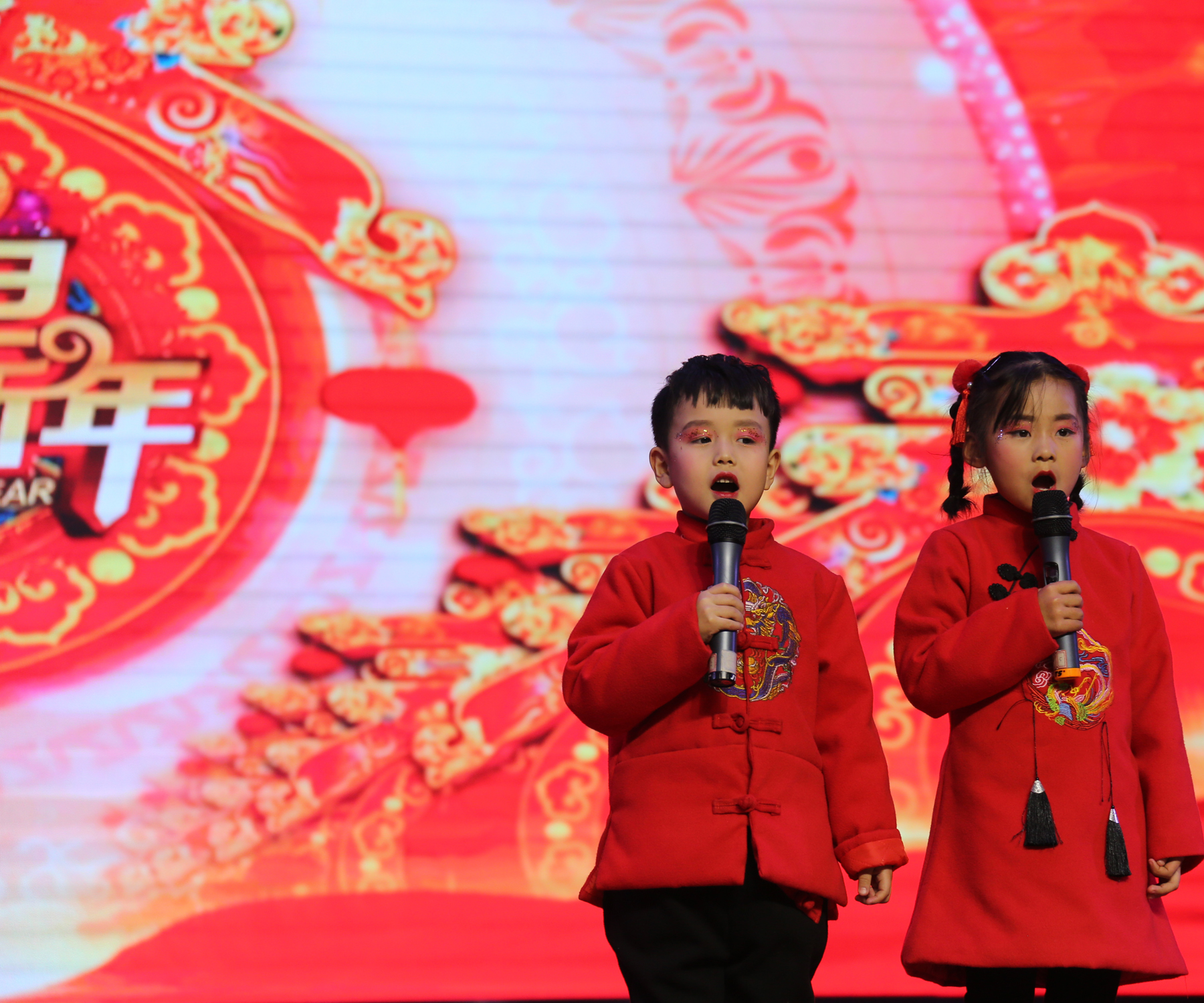 大荔:2019年"美秦杯"首届少儿春节联欢晚会精彩纷呈