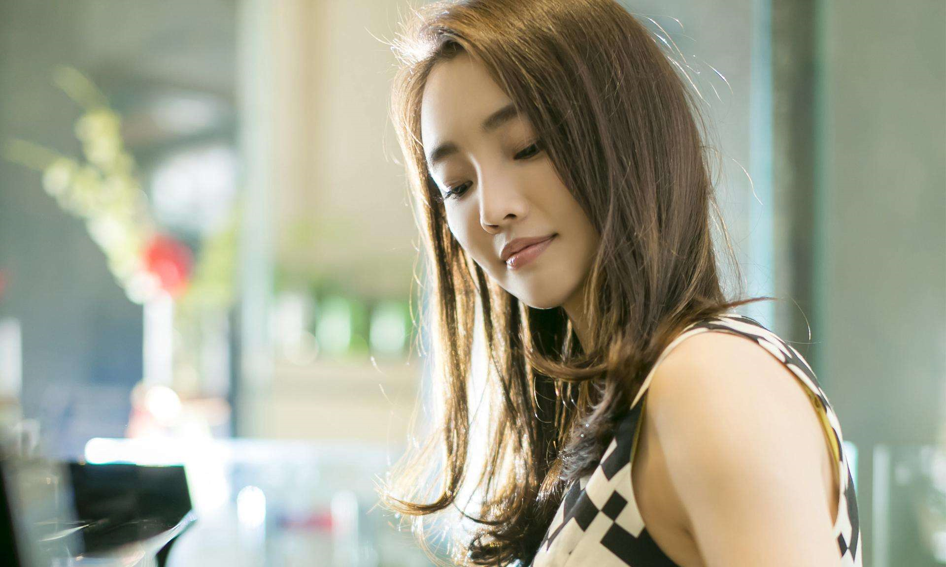 刘芊含:用心出演获好评无数,演出形象令人印象深刻