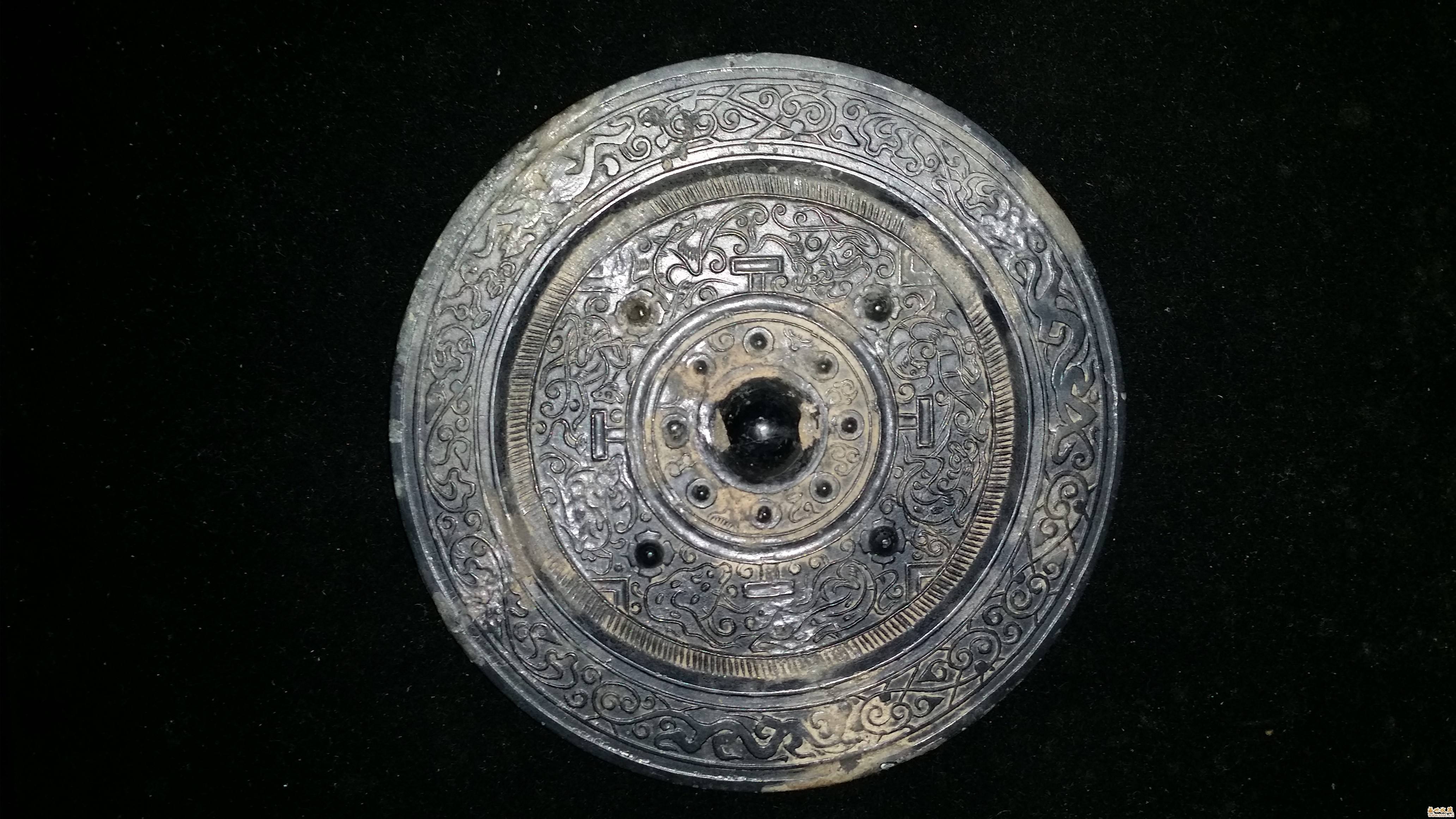 上海有一面"照妖镜",拥有先进技术,文物专家:有待科学解释