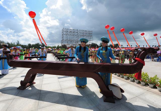 国家级非物质文化遗产之一"京族哈节"