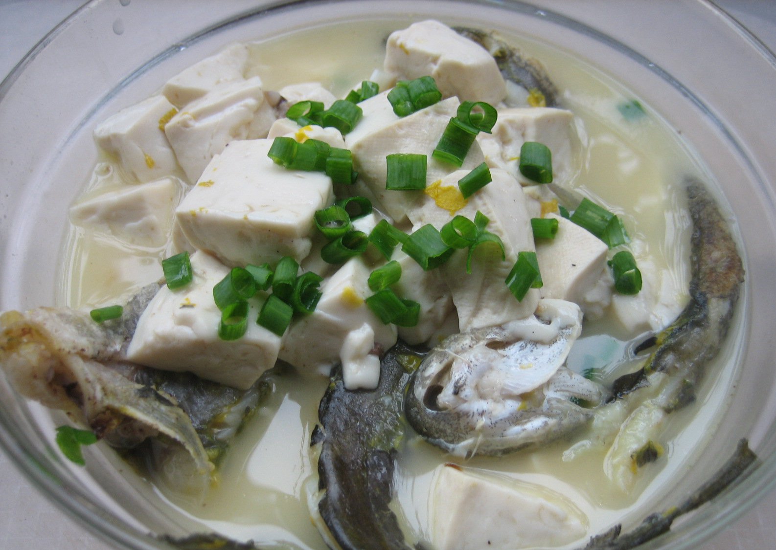 小伙听说"貂蝉豆腐"特别难做,自己尝试了一下,结果让人看傻眼