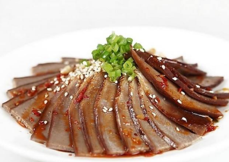 你尝尝,适宜任何人群吃的美食,直让人流口水啊.